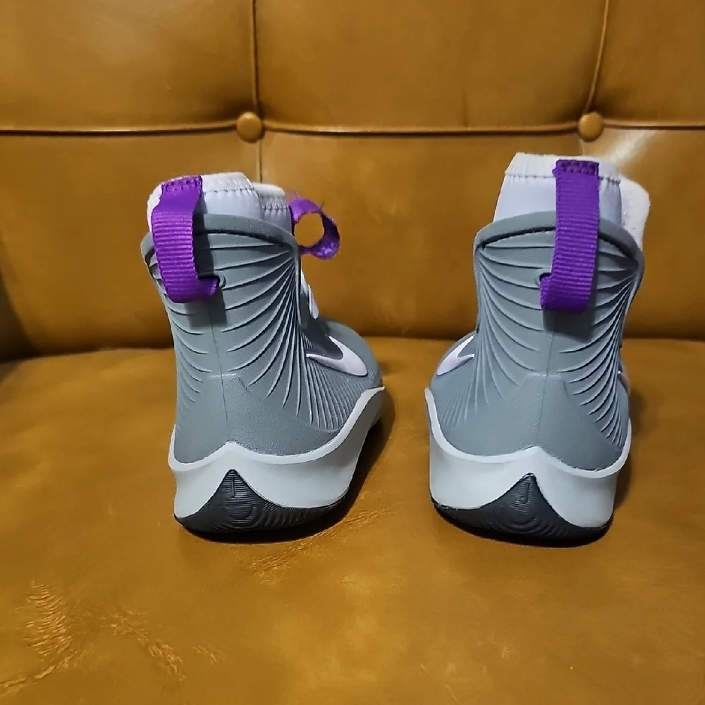 Nike Kids Gray Purple Boots All Condition Waterproof Outerwear Size 7c Boy Girl